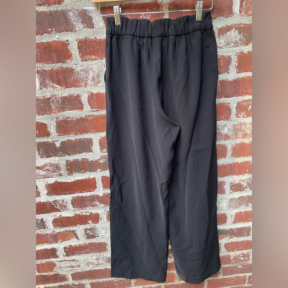 Lululemon Noir Pants High Waist Wide leg, size 4 - Picture 8 of 9